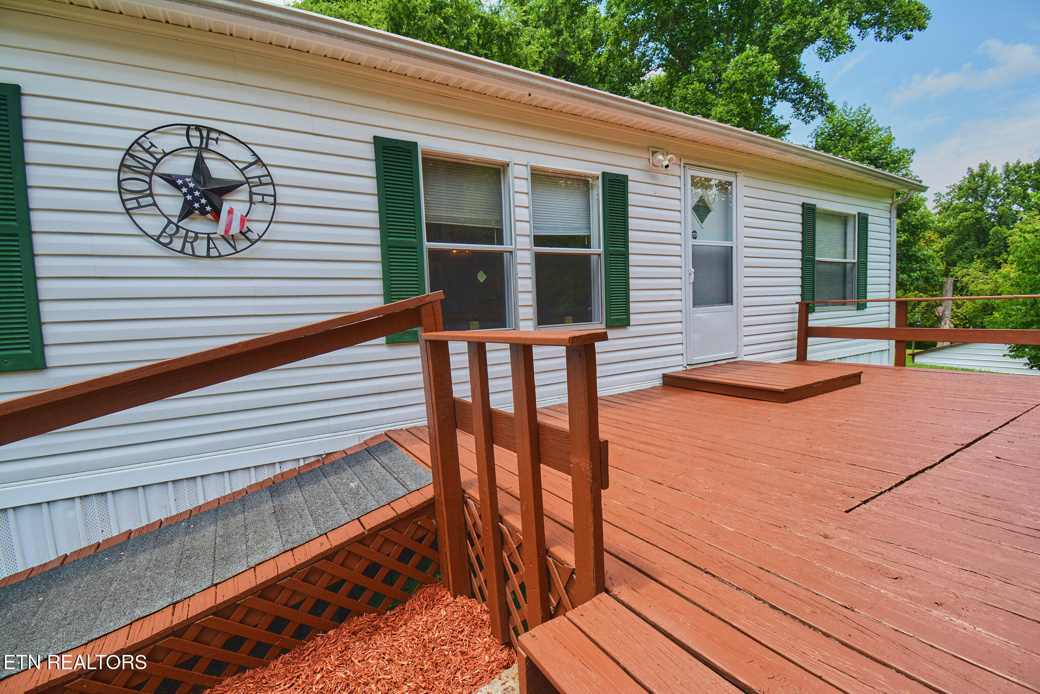 124 Davis Road Townsend, TN 37882 - Photo 3 of 39 DSC_0068.1