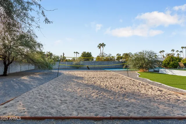 $9,450 | 8417 East Cactus Road, Scottsdale, AZ 85260