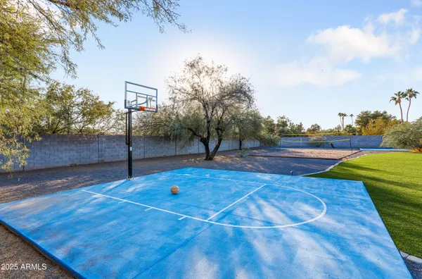 $9,450 | 8417 East Cactus Road, Scottsdale, AZ 85260