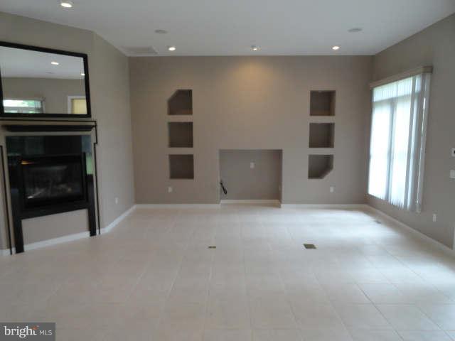 13332 Rixeyville Road Culpeper, VA 22701 - Photo 19 of 30 Living Room