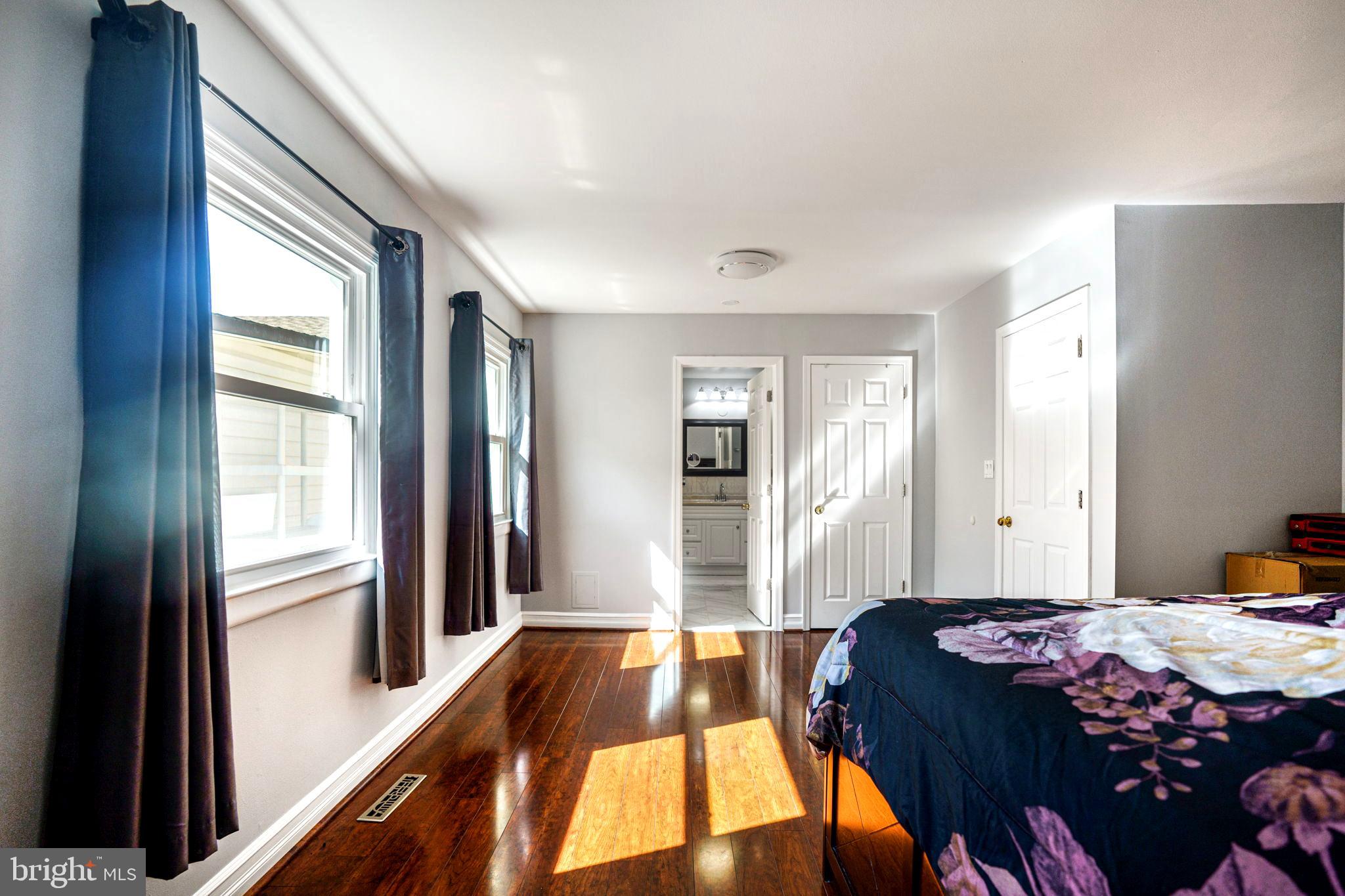 6204 Alamo Street Springfield, VA 22150 - Photo 21 of 44 Master bedroom with full bath