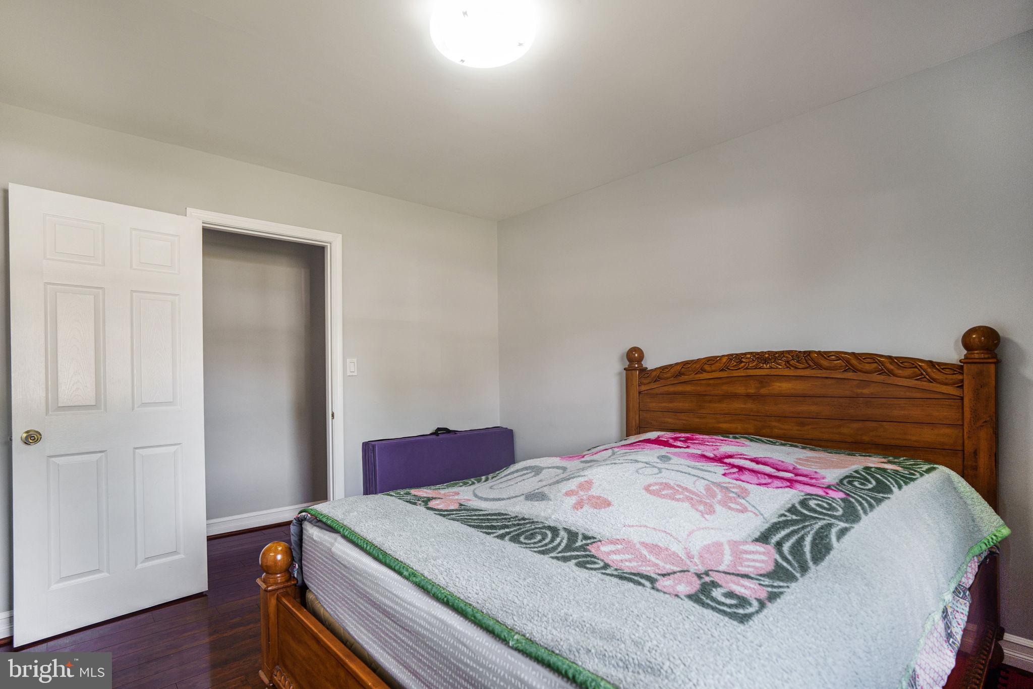 6204 Alamo Street Springfield, VA 22150 - Photo 27 of 44 2nd Bedroom