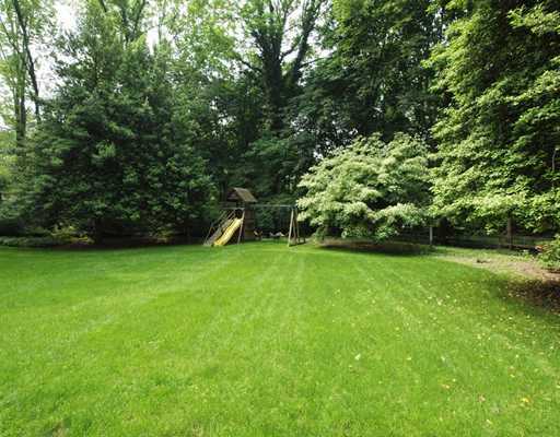 151 Brookside Road Darien, CT 06820 - Photo 17 of 17 Additional Photo