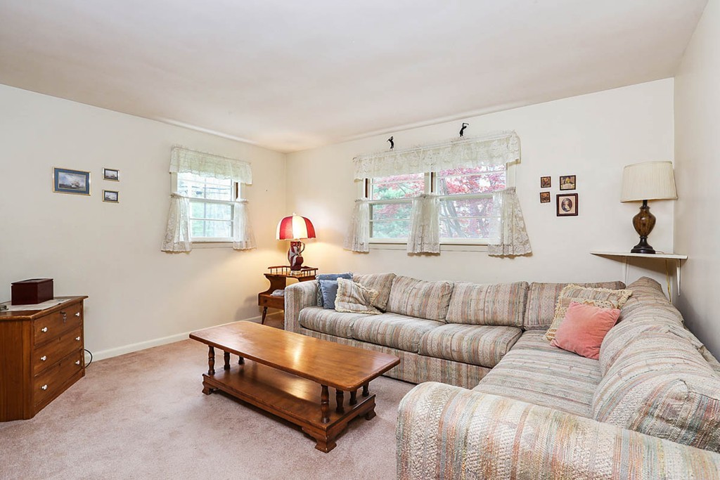 302 Ipswich Road Boxford, MA 01921 - Photo 9 of 22