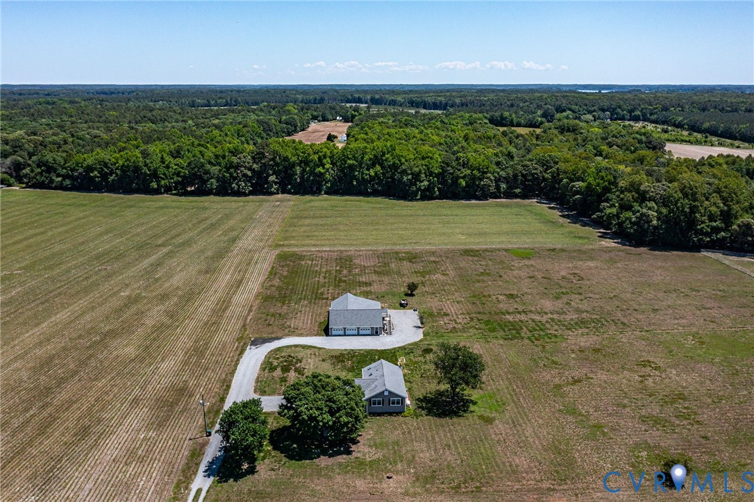 765 Senora Road Lancaster, VA 22503 - Photo 2 of 48