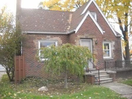 29363 Utica Road Roseville, MI 48066 - Photo 1 of 11 DSCN9615