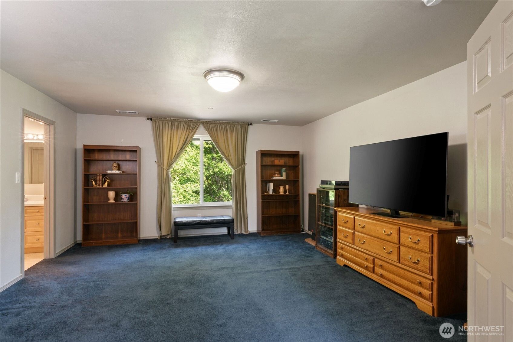 323 East Alderwood Road Belfair, WA 98528 - Photo 27 of 39