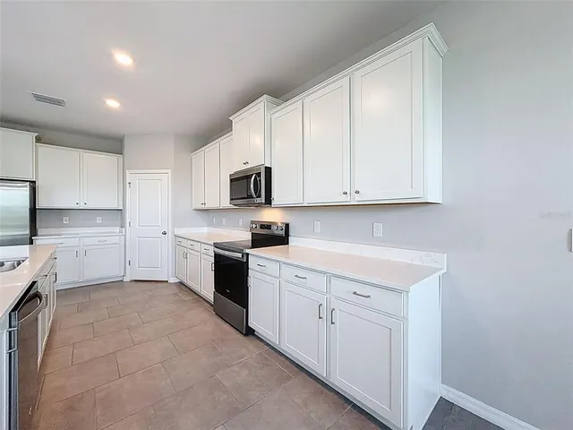 $549,900 | 10559 Bridgegate Hts Loop, San Antonio, FL 33576