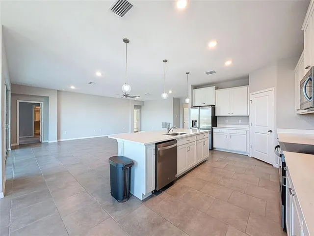 $549,900 | 10559 Bridgegate Hts Loop, San Antonio, FL 33576