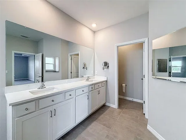 $549,900 | 10559 Bridgegate Hts Loop, San Antonio, FL 33576