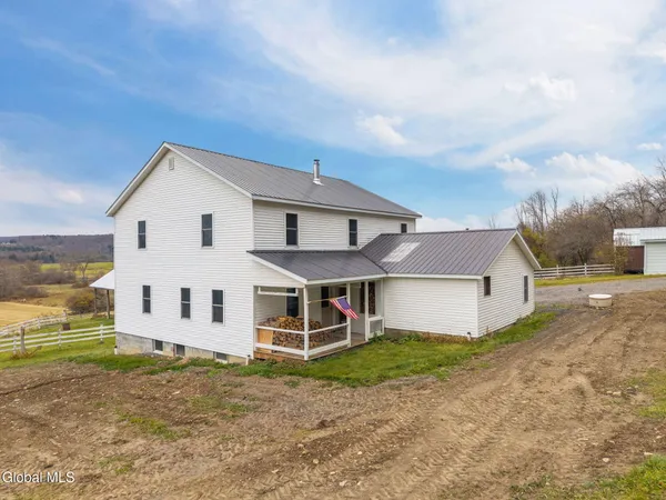 $371,999 | 4969 County Highway 18, Edmeston, NY 13411