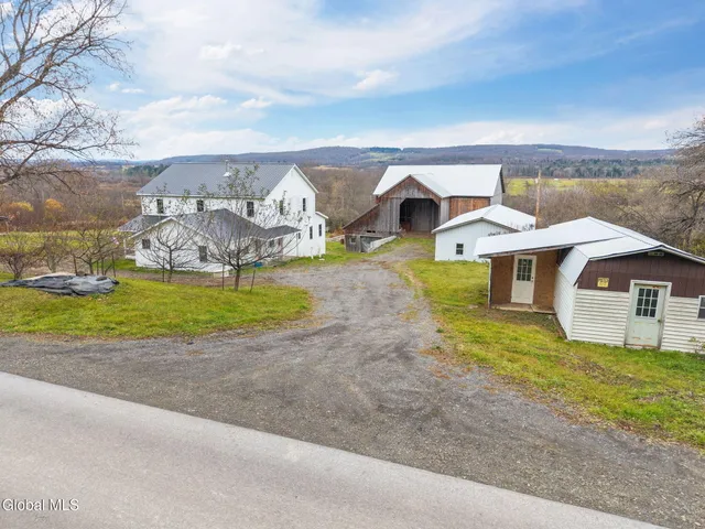 $371,999 | 4969 County Highway 18, Edmeston, NY 13411