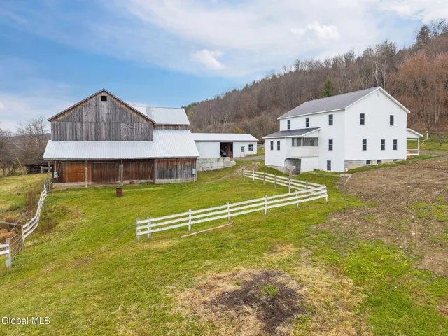 $383,900 | 4969 County Highway 18, Edmeston, NY 13411