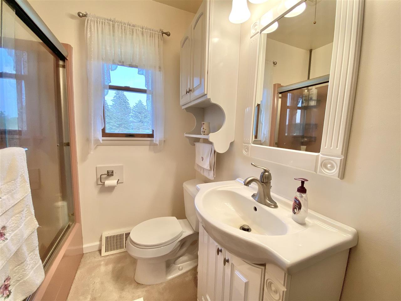 785 South Geeck Road Corunna, MI 48817 - Photo 18 of 33 50049936-17.JPG