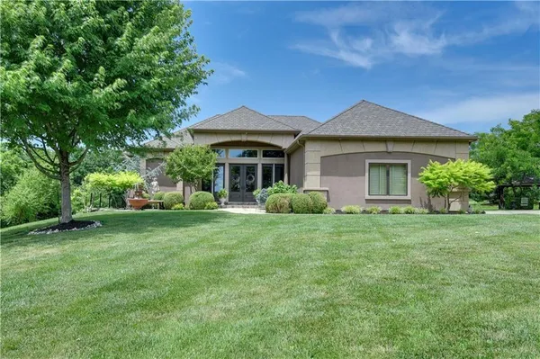 $1,250,000 | 17100 Penn Court, Loch Lloyd, MO 64012