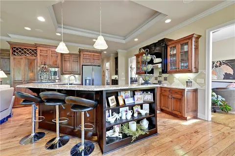 $1,250,000 | 17100 Penn Court, Loch Lloyd, MO 64012