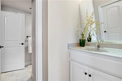 $1,250,000 | 17100 Penn Court, Loch Lloyd, MO 64012