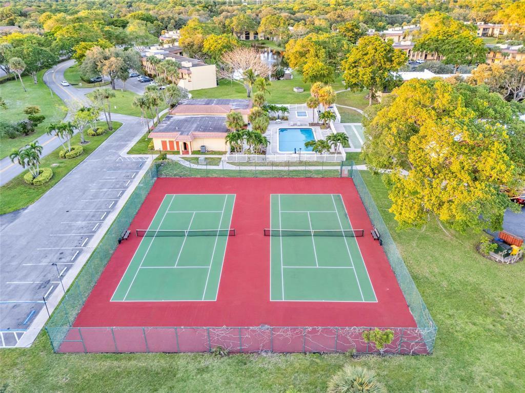 848 Southwest 9th St Circle, Unit 203 Boca Raton, FL 33486 - Photo 15 of 18 Tennis court