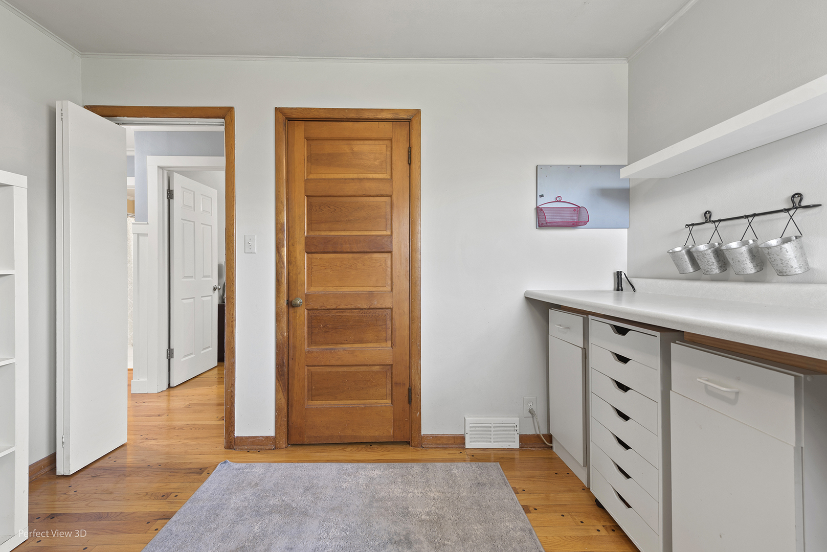 1422 Hillview Road Homewood, IL 60430 - Photo 20 of 34 a view of an entryway door