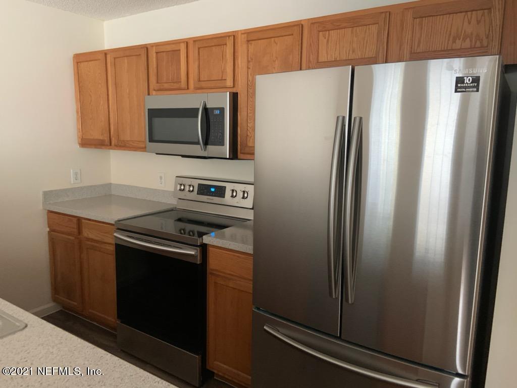 1850 Forsyth Court Jacksonville, FL 32233 - Photo 3 of 11 IMG_1325