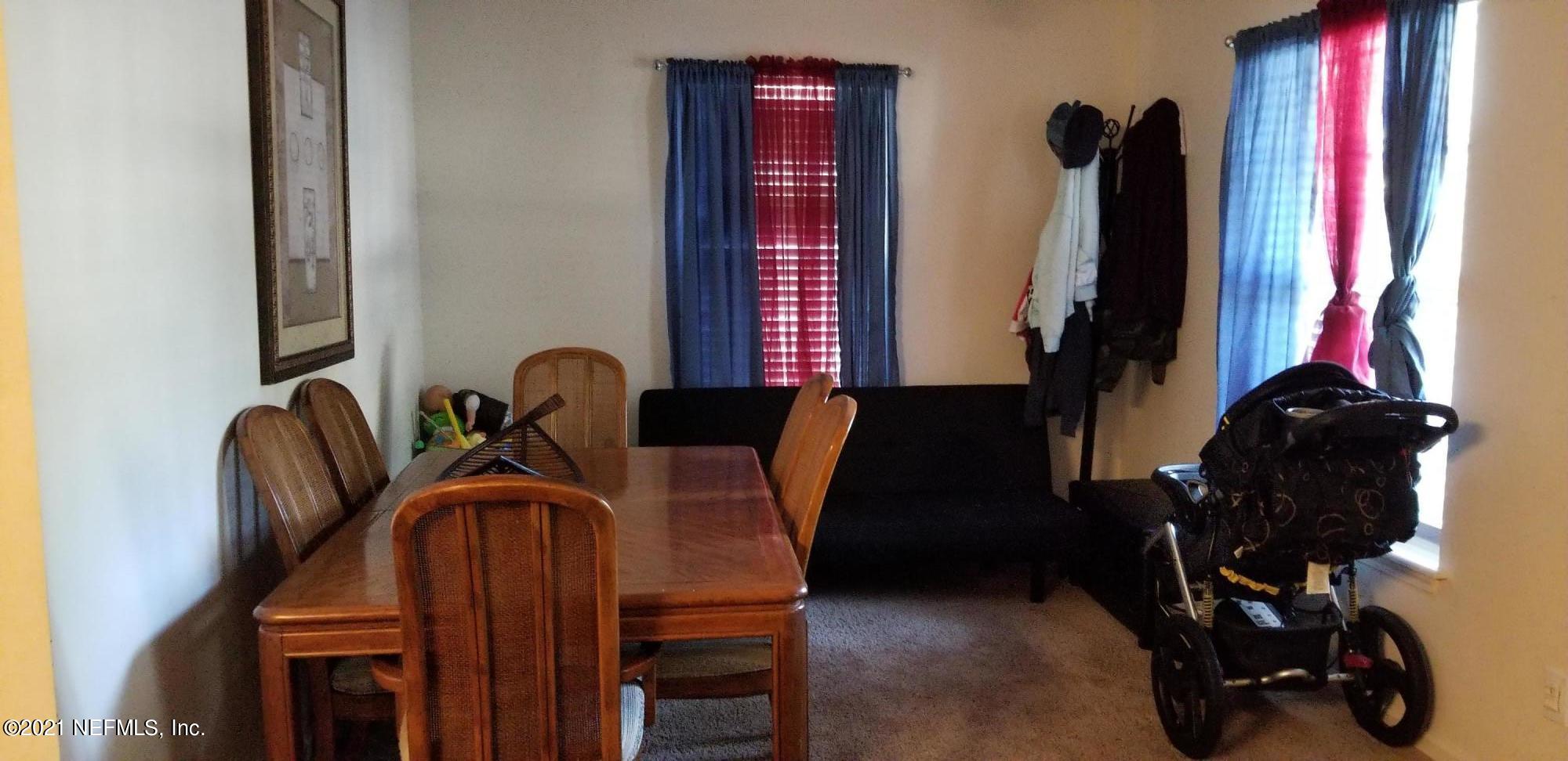 1850 Forsyth Court Jacksonville, FL 32233 - Photo 5 of 11 20210401_105931