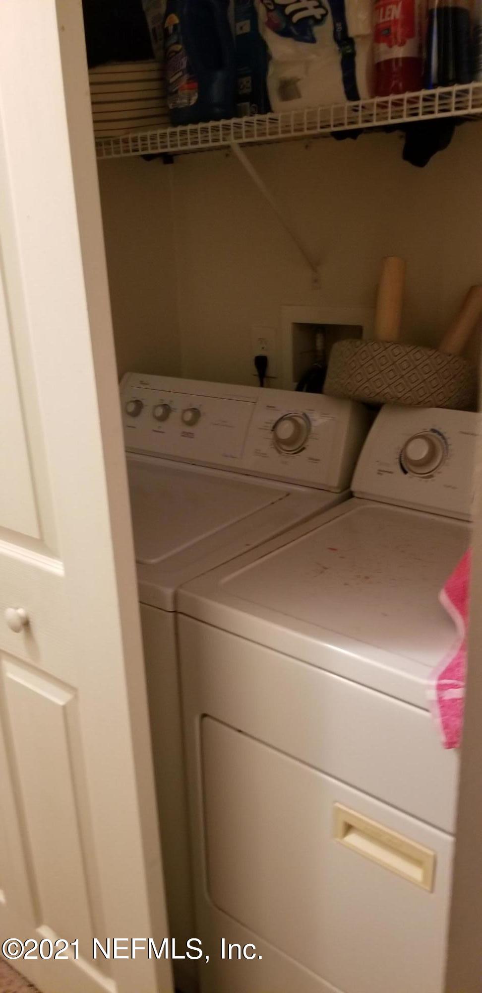 1850 Forsyth Court Jacksonville, FL 32233 - Photo 6 of 11 20210401_110126