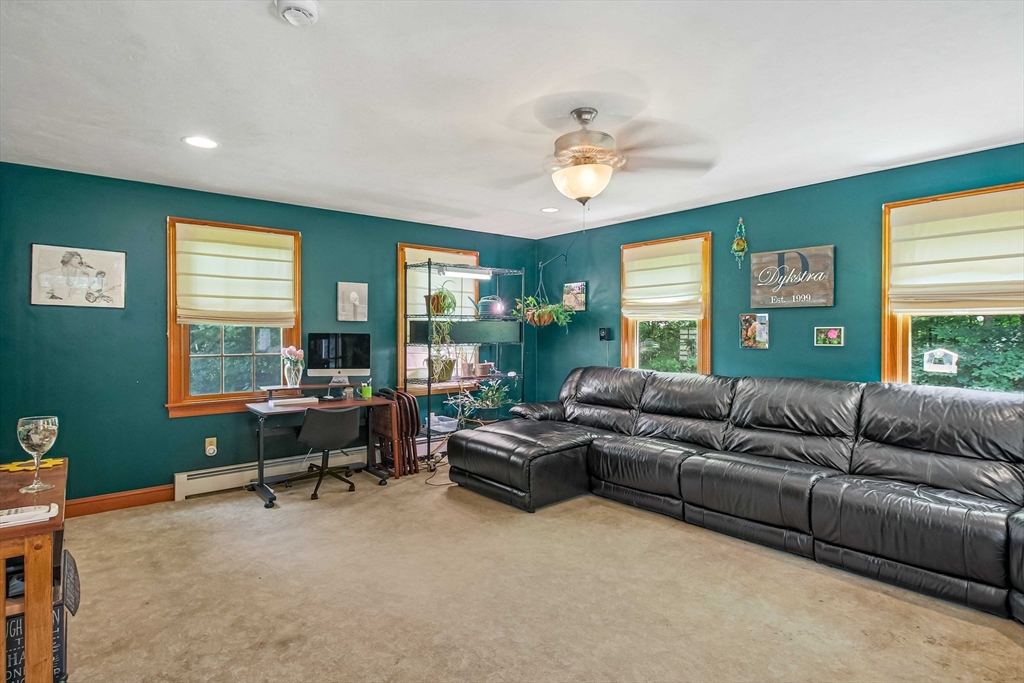 24 Manchaug Road Sutton, MA 01590 - Photo 13 of 40