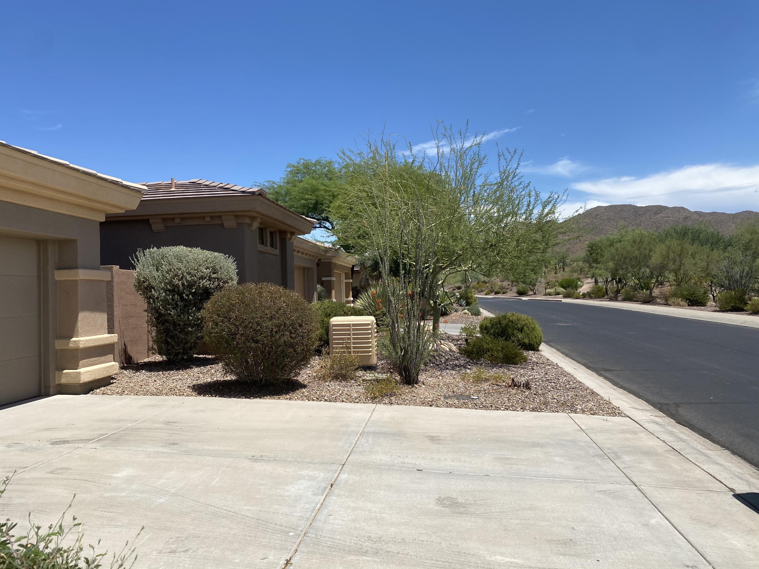 41712 North Crooked Stick Road Phoenix, AZ 85086 - Photo 3 of 58 IMG_1596