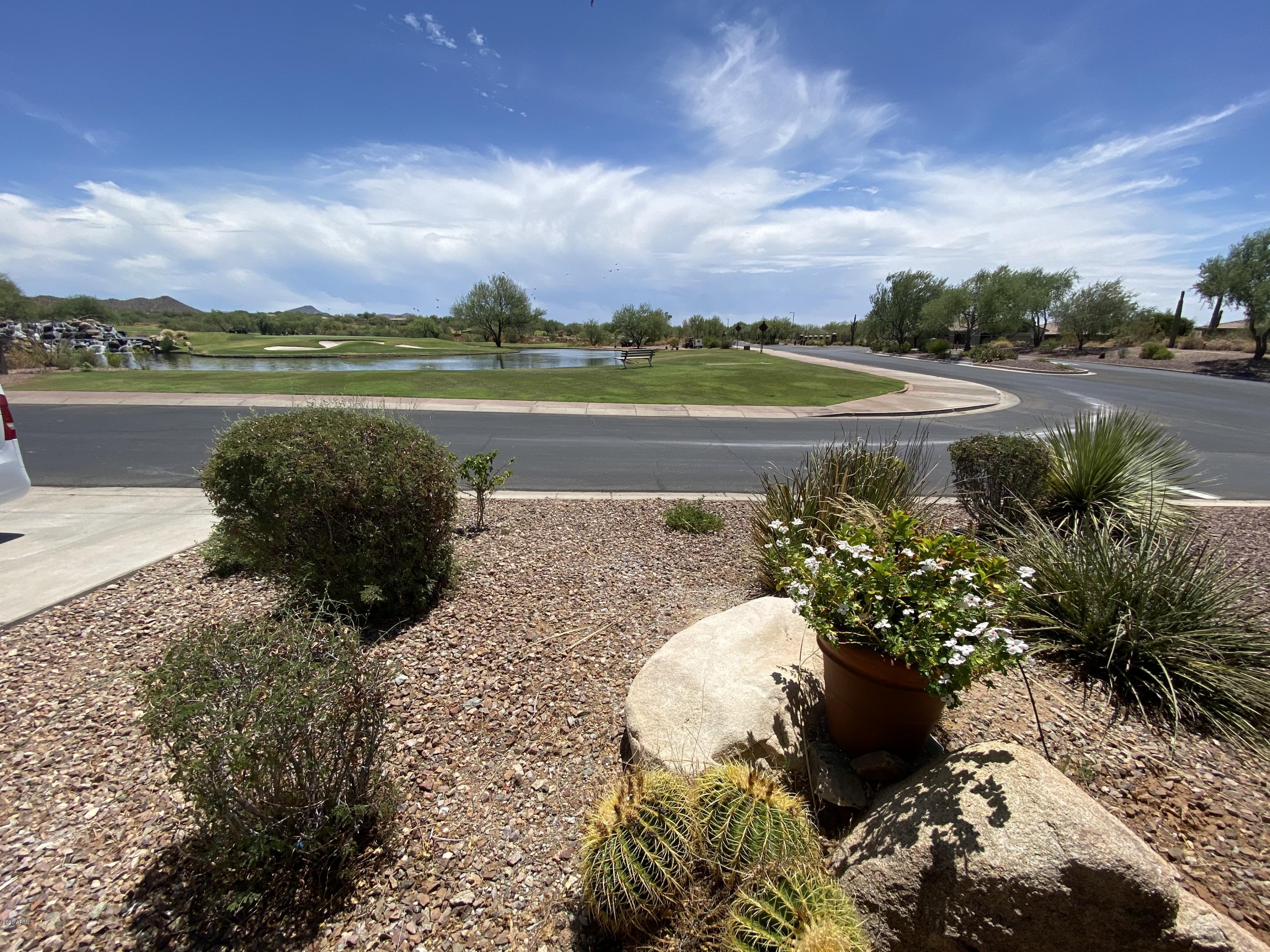 41712 North Crooked Stick Road Phoenix, AZ 85086 - Photo 4 of 58 IMG_1585