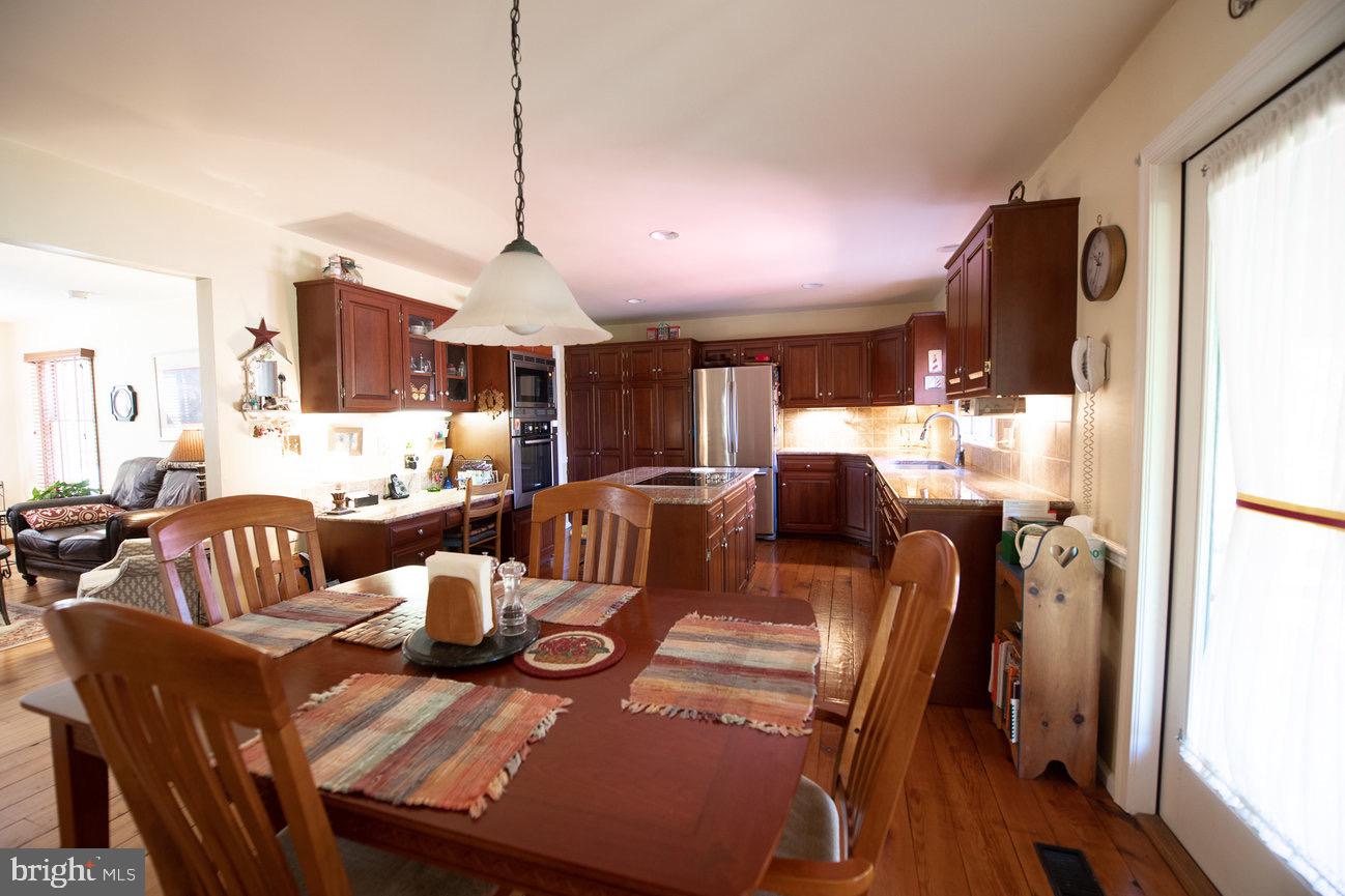 1279 Stonegate Road Hummelstown, PA 17036 - Photo 14 of 46 Gallery Image 14