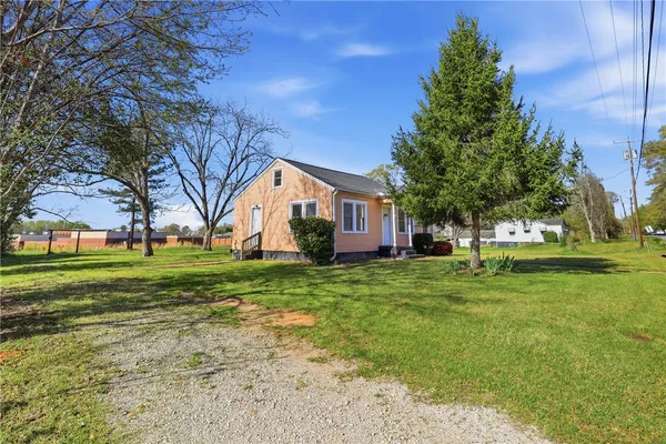 $169,000 | 612 Crescent Drive, Anderson, SC 29624