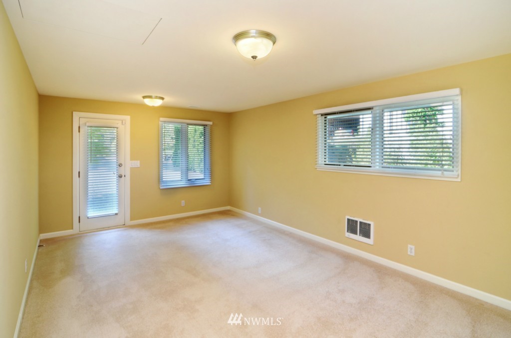 16082 Pearson Road Northeast Poulsbo, WA 98370 - Photo 13 of 23 Gallery Image 13