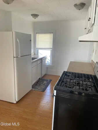 $1,450 | 31 Crandall Street, Unit 2, Glens Falls, NY 12801