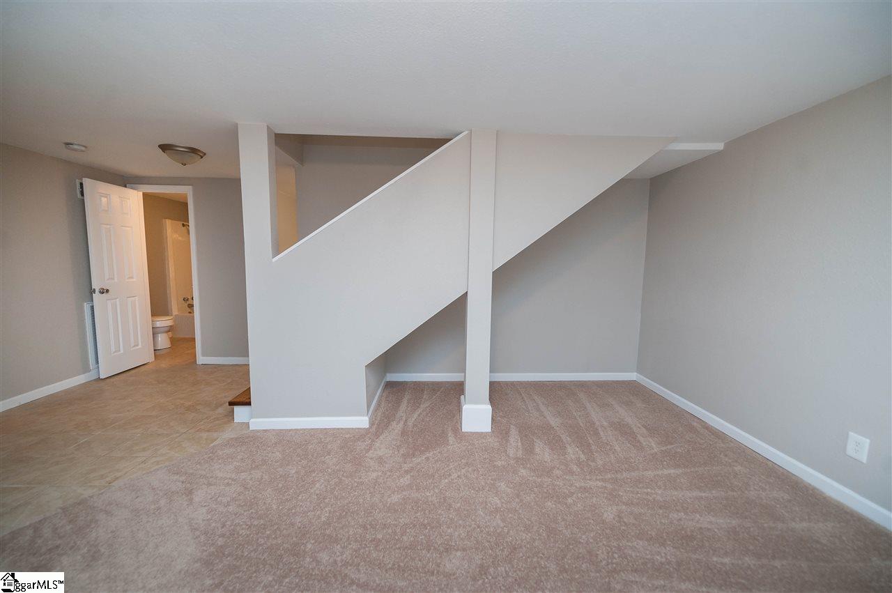 310 South 580 Inman, SC 29349 - Photo 15 of 27 Gallery Image 15