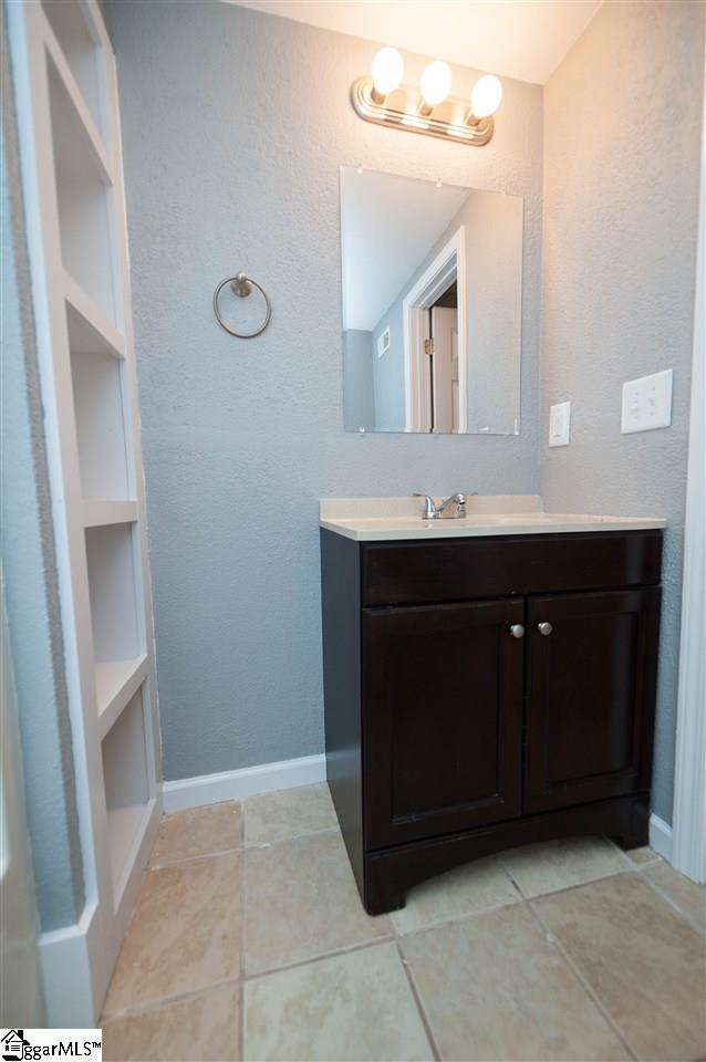 310 South 580 Inman, SC 29349 - Photo 21 of 27 Gallery Image 21