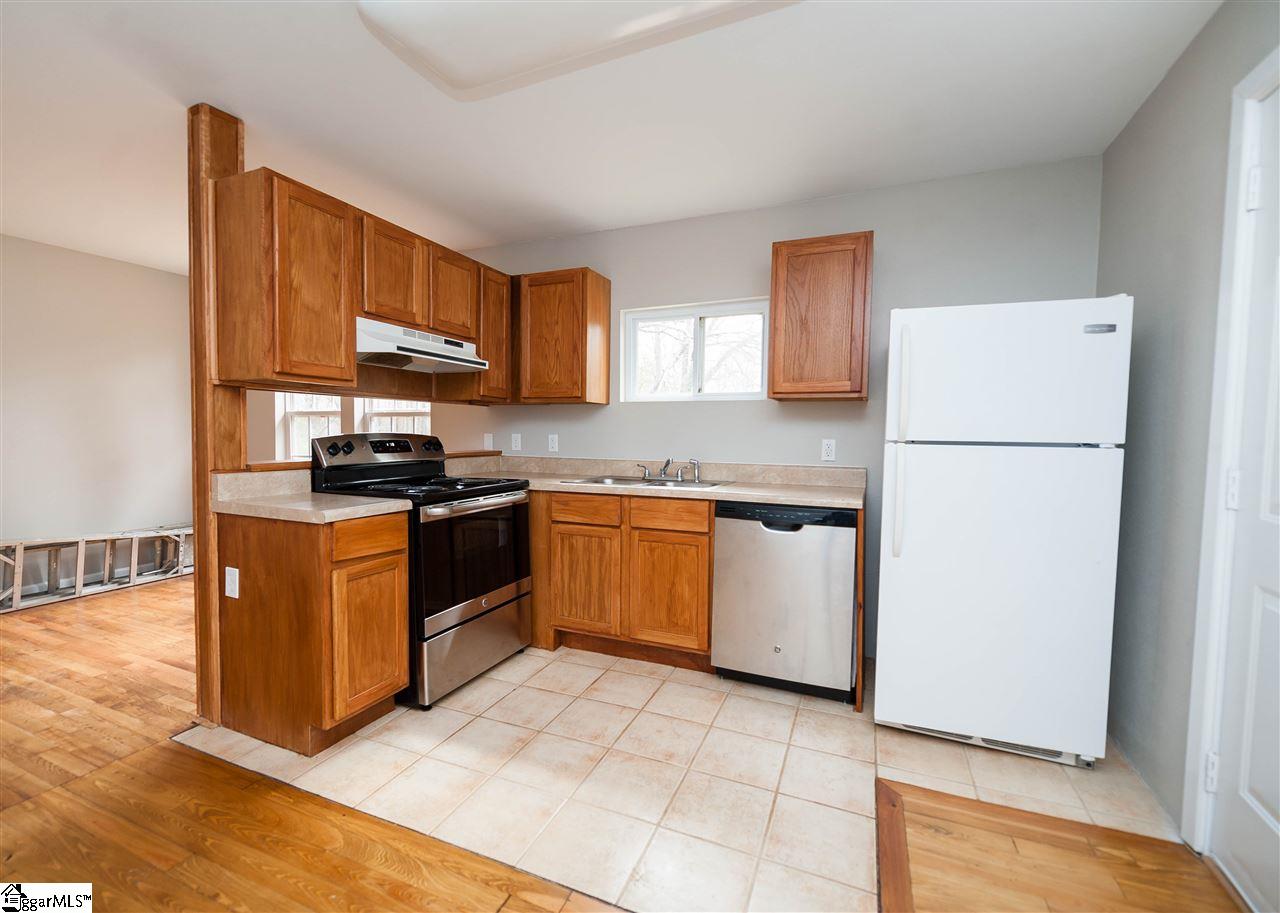 310 South 580 Inman, SC 29349 - Photo 8 of 27 Gallery Image 8