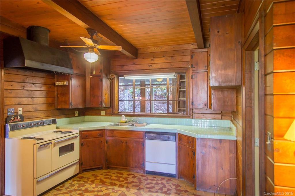 636 Golf Course Road Morganton, NC 28655 - Photo 12 of 23 Gallery Image 12