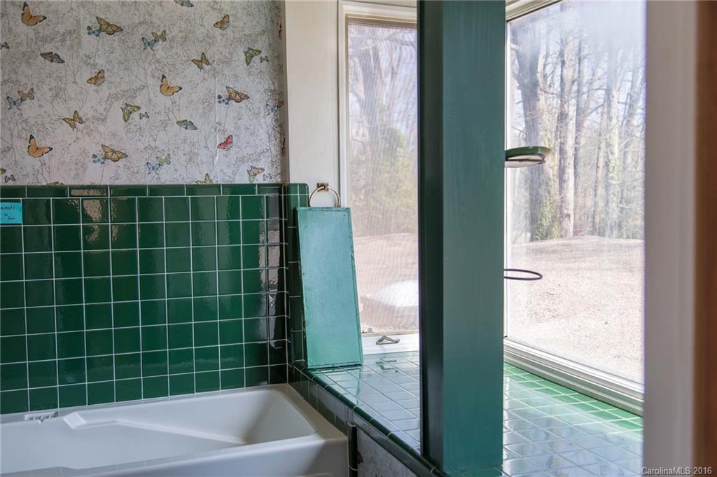 636 Golf Course Road Morganton, NC 28655 - Photo 20 of 23 Gallery Image 20