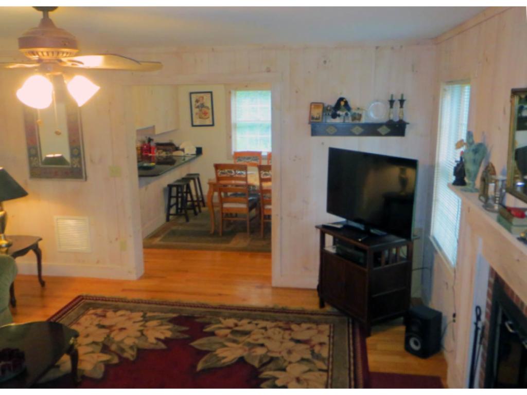 18 Burchard Road West Dover, VT 05356 - Photo 5 of 24