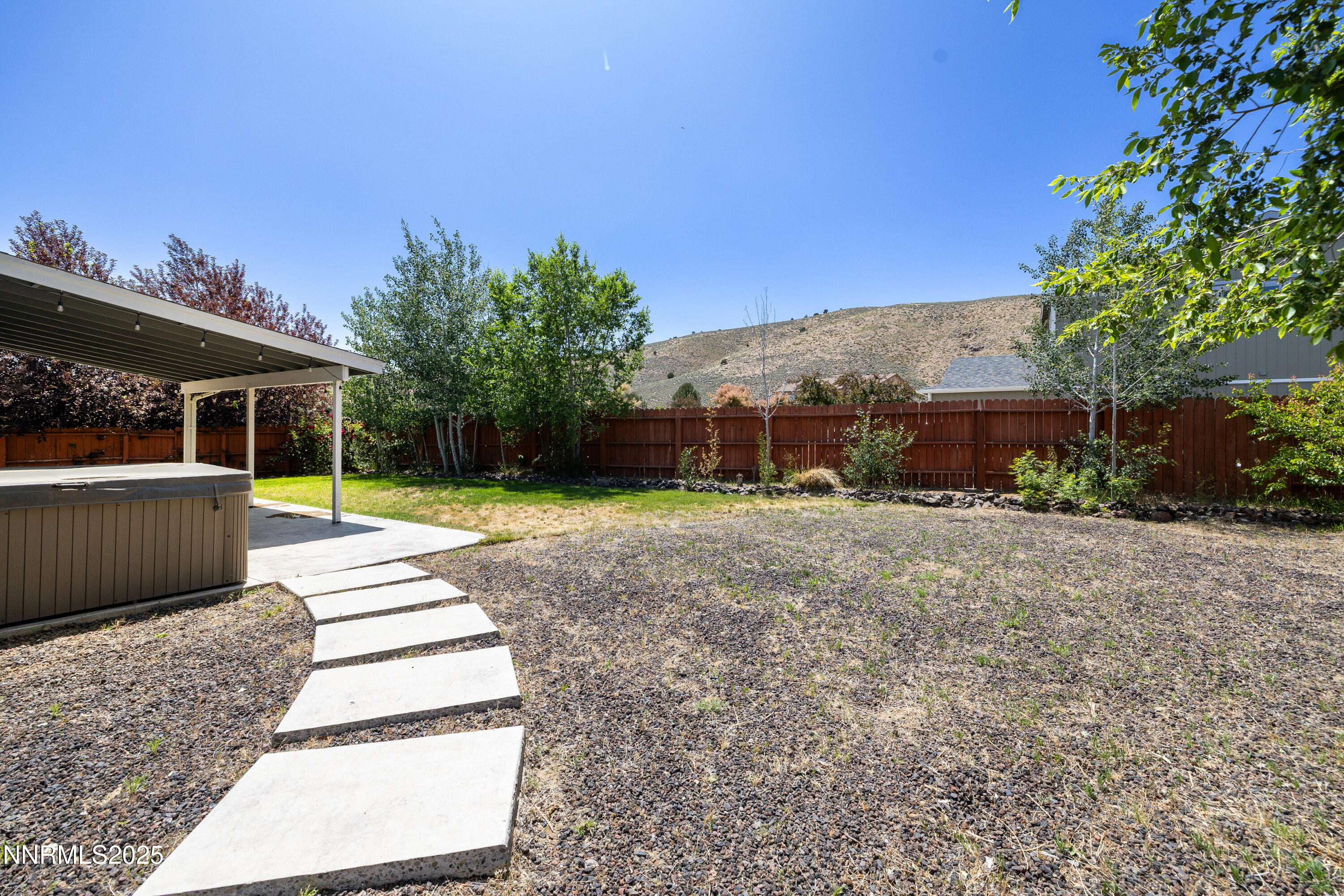 18265 Cedar View Court Reno, NV 89508 - Photo 22 of 25 020_39-print-18265_cedar_view-29_558