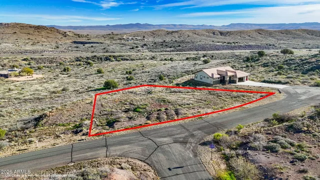 a view of a terrace with a outdoor space