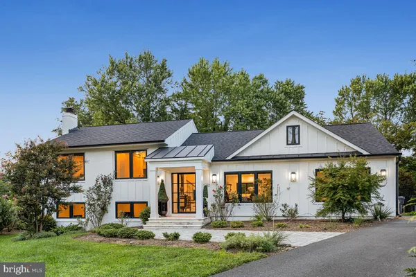 $1,799,000 | 1400 Audmar Drive, McLean, VA 22101