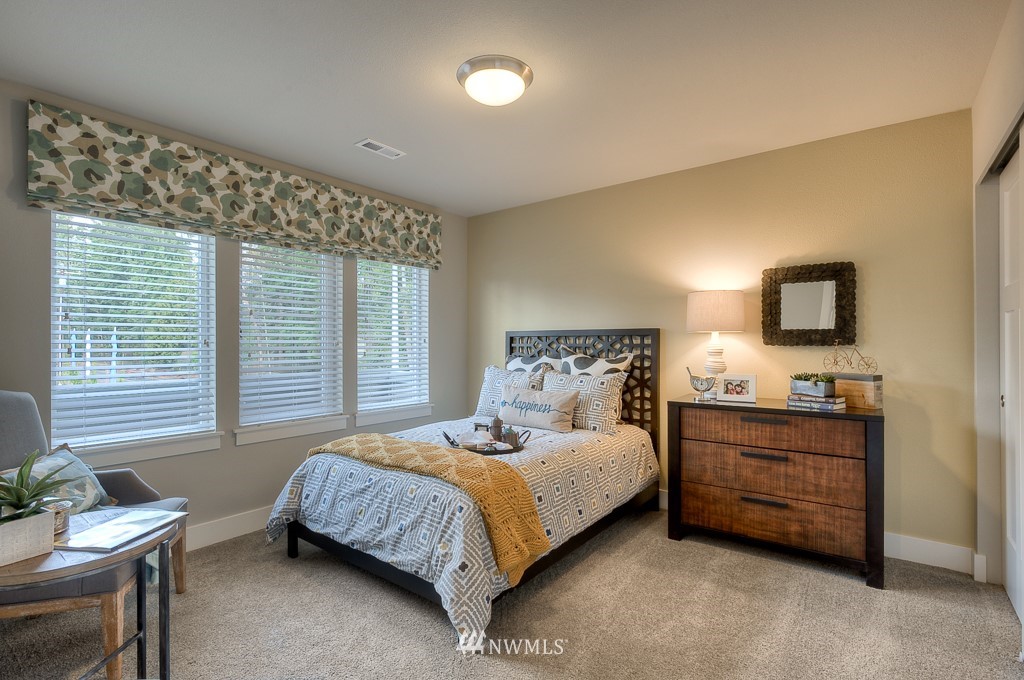 104 194th Place Southwest, Unit 9 Bothell, WA 98012 - Photo 11 of 14