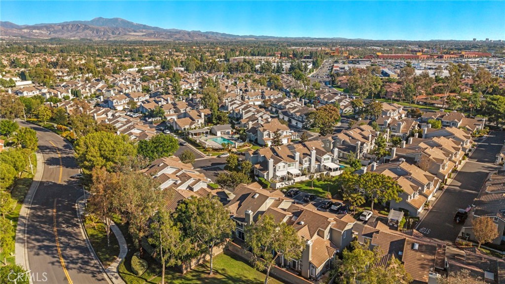 13615 Almond Street Tustin, CA 92782 - Photo 31 of 54