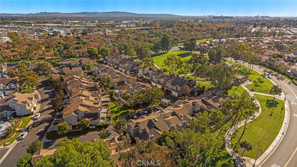 13615 Almond Street Tustin, CA 92782 - Photo 33 of 54