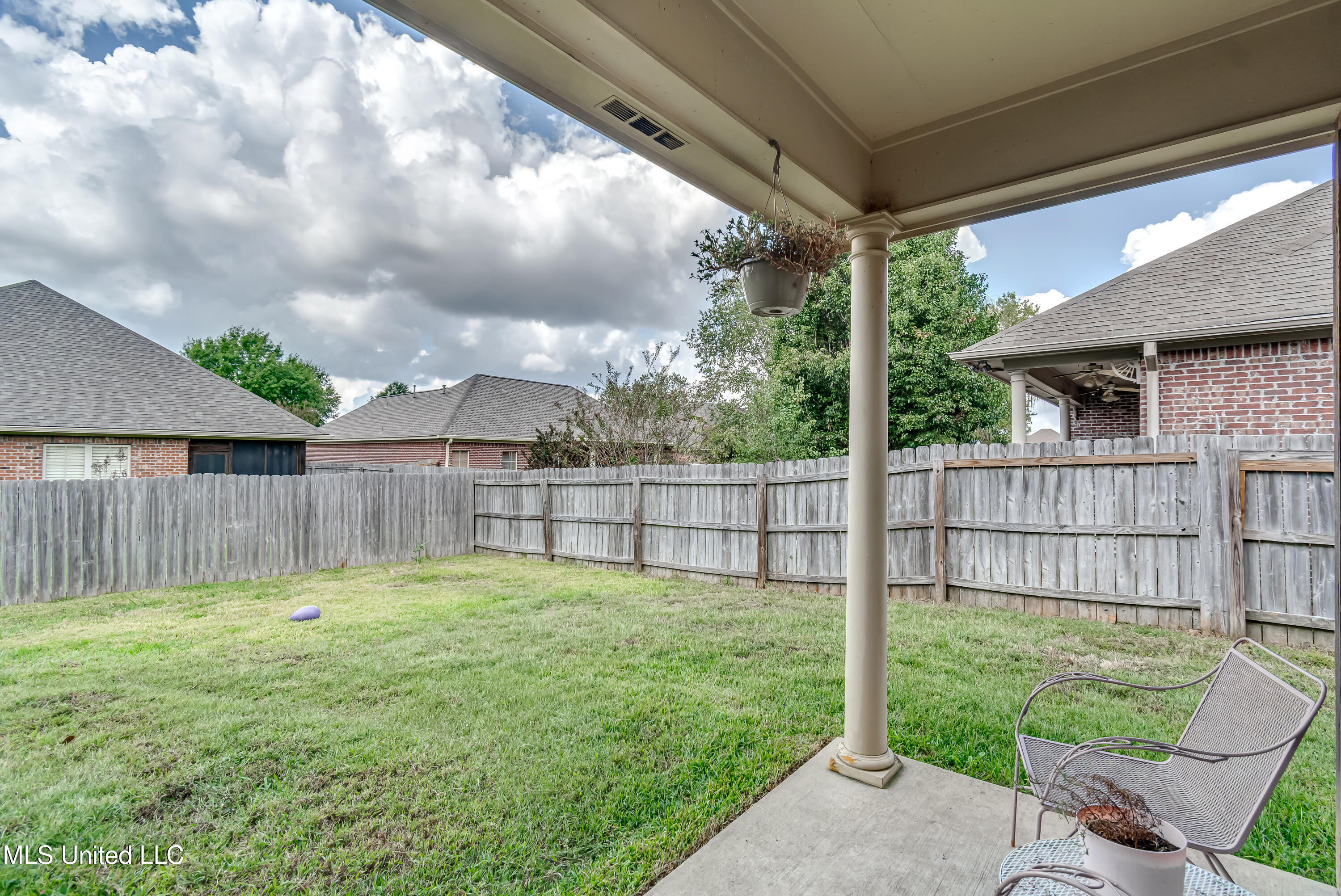 1036 Bowsprit Lane Brandon, MS 39047 - Photo 38 of 41 1036 Bowspirit Ln-10