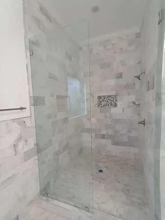 $1,099,995 | 5690 Walnut Grove Road, Memphis, TN 38120