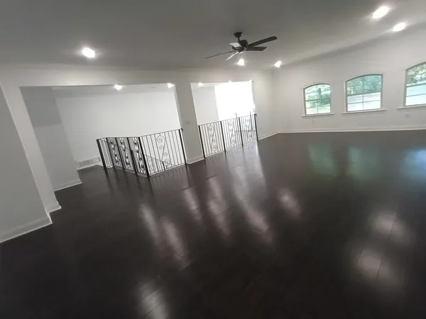 $1,099,995 | 5690 Walnut Grove Road, Memphis, TN 38120