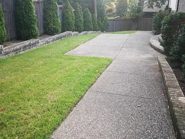 $1,099,995 | 5690 Walnut Grove Road, Memphis, TN 38120