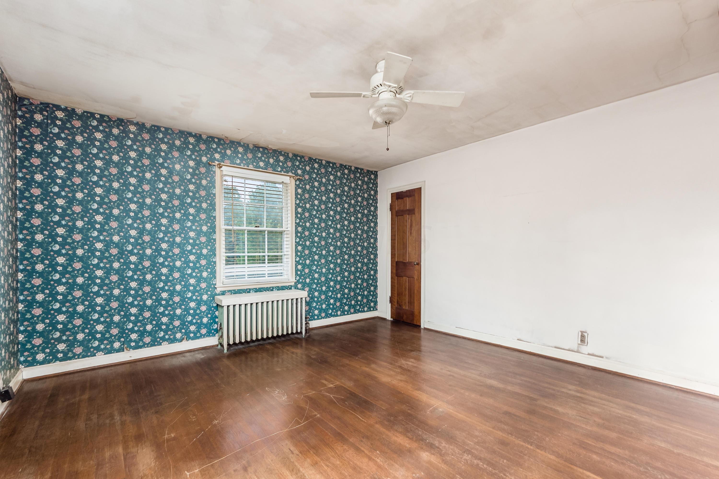 1913 Collingswood Road Columbus, OH 43221 - Photo 34 of 46